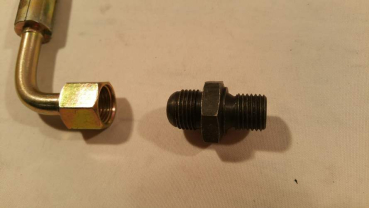 Hydraulikschlauch mit 90 Grad Winkelanschluss, L= 108 cm