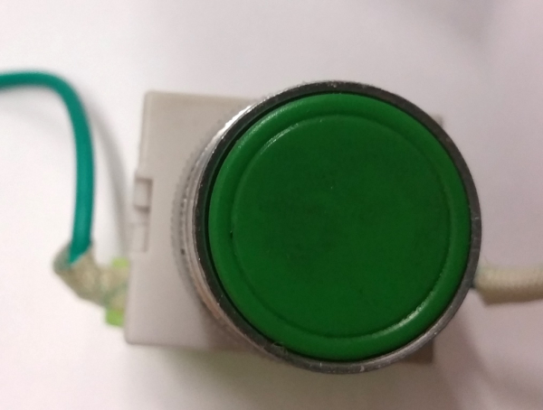 EB2 LAY7/37 LA86C Druckknopf für HB Schaltkästen